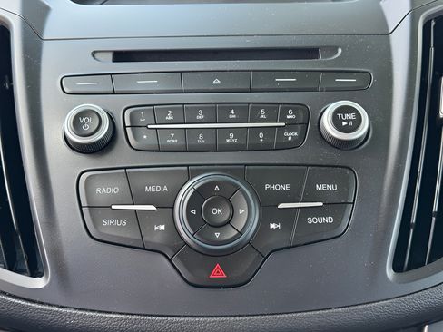 Used 2017 Ford Escape SE FWD image 29