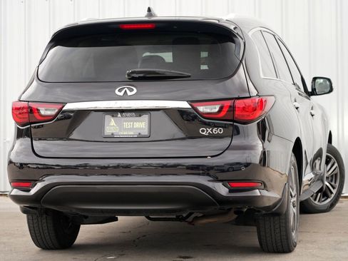 Used 2019 INFINITI QX60 Luxe w/ Essential Package image 4