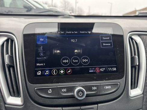 Used 2024 Chevrolet Malibu LT w/ Midnight Edition FWD image 15