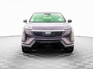 New 2026 Cadillac Optiq Luxury 1 video 2