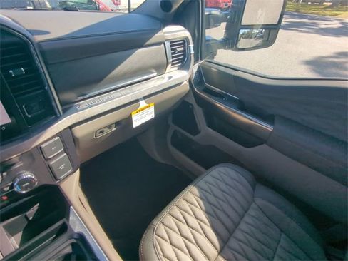 New 2026 Ford F250 Platinum w/ Platinum Plus Package image 18