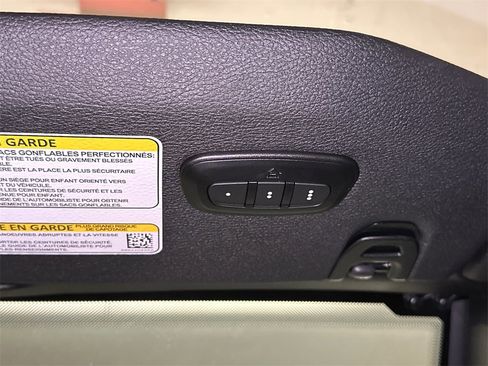 Used 2024 Jeep Wrangler High Altitude image 32