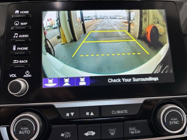 Used 2019 Honda Civic Touring image 18