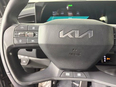 Used 2025 Kia EV9 GT-Line image 23