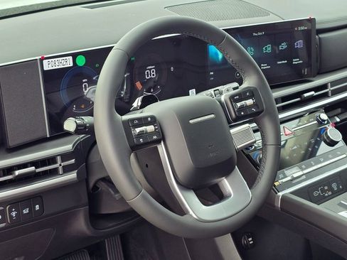 New 2026 Hyundai Santa Fe SEL image 13