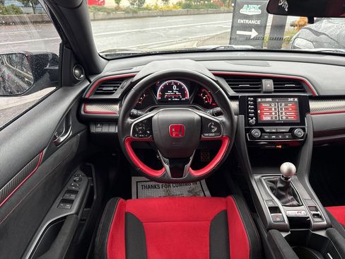 Used 2019 Honda Civic Type R image 25