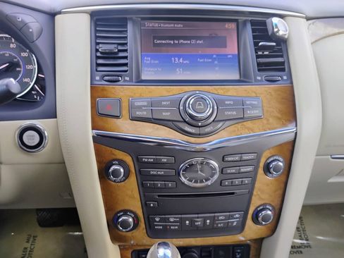 Used 2013 INFINITI QX56 4WD w/ Theater Pkg image 14