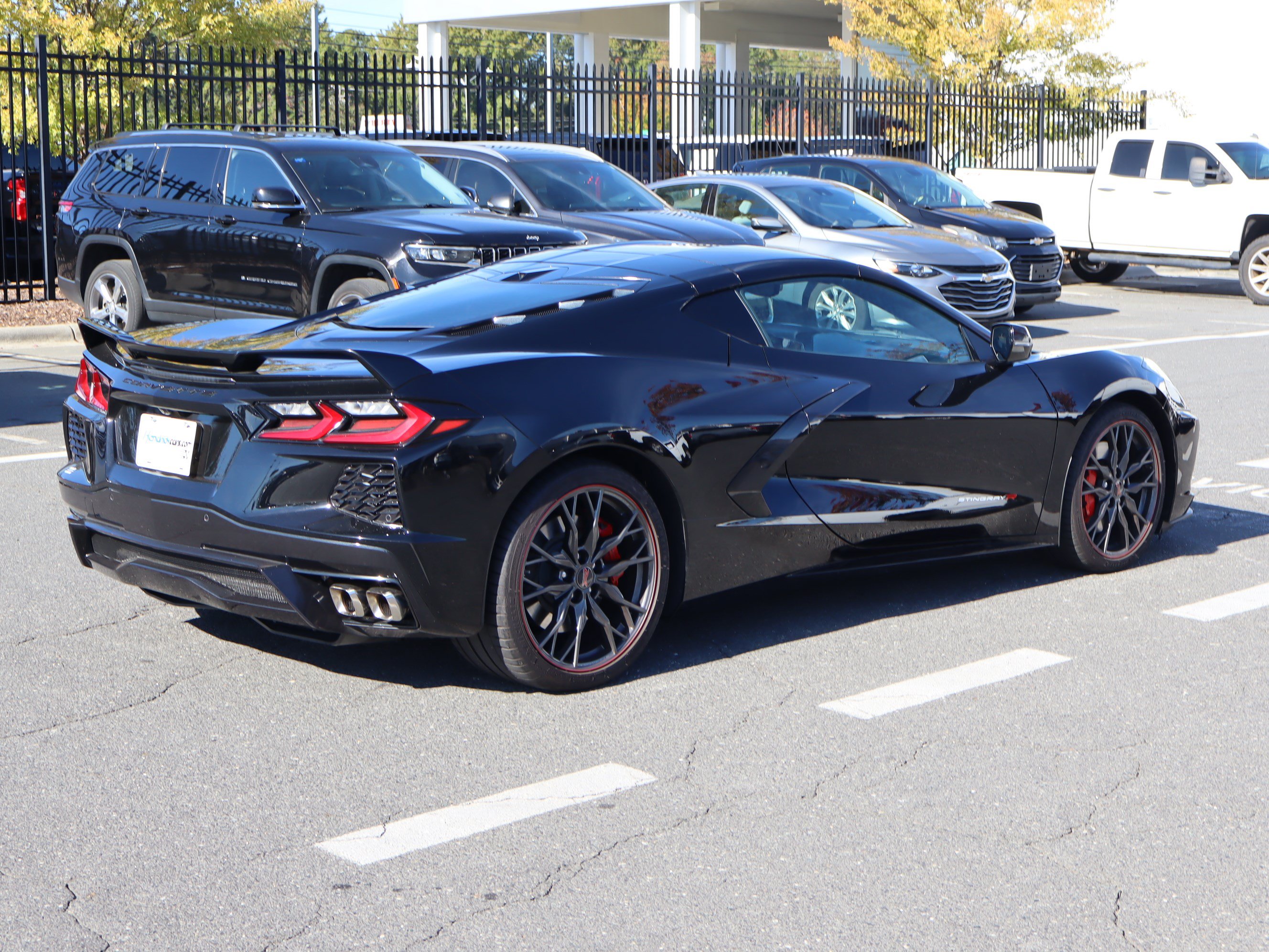 Used 2023 Chevrolet Corvette Stingray Premium Cpe w/ Z51 Performance Package RWD image 10