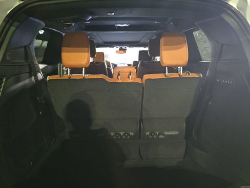 New 2026 Chrysler Pacifica Pinnacle FWD image 14