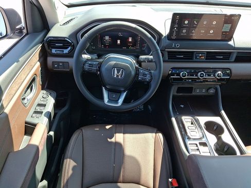 New 2026 Honda Pilot Elite image 8