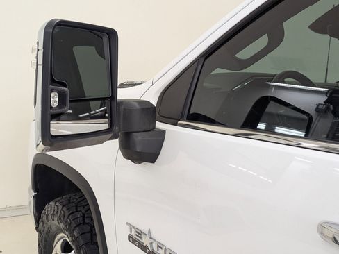 Used 2024 Chevrolet Silverado 3500 LTZ w/ LTZ Texas Edition image 30