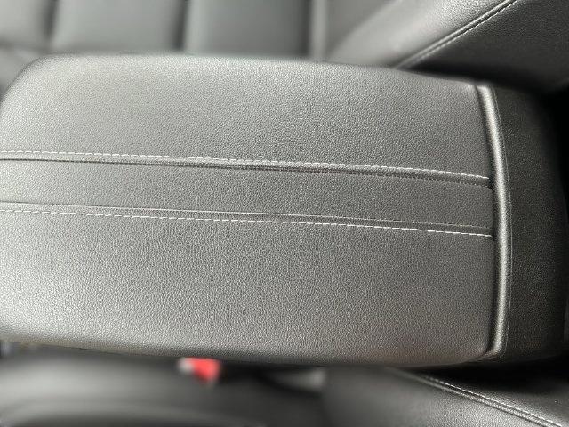 Used 2024 Chevrolet Blazer LT w/ Midnight/Sport Edition FWD image 30
