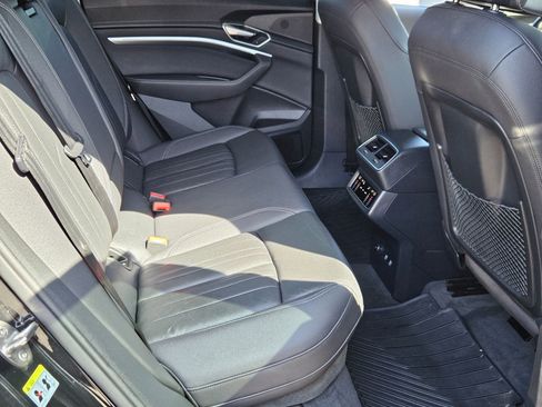 Used 2019 Audi e-tron Premium Plus AWD/4WD image 29