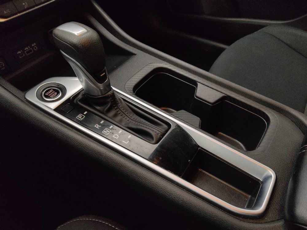 Used 2024 Nissan Sentra SV FWD image 26