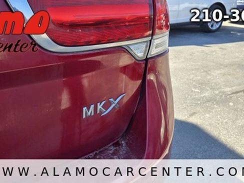Used 2013 Lincoln MKX FWD image 12