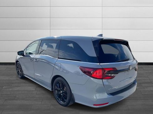 Used 2023 Honda Odyssey Sport image 3