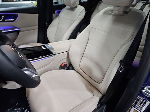 New 2026 Mercedes-Benz GLC 300 image 16