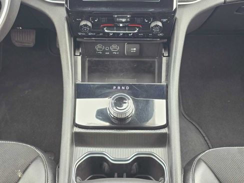 Used 2024 Jeep Grand Cherokee Altitude AWD/4WD image 13