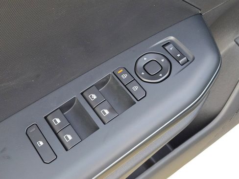 New 2026 Kia K4 FWD image 16