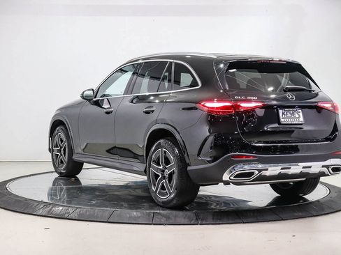 Certified 2026 Mercedes-Benz GLC 300 image 2