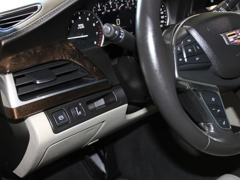 Used 2017 Cadillac CT6 Luxury AWD/4WD image 23