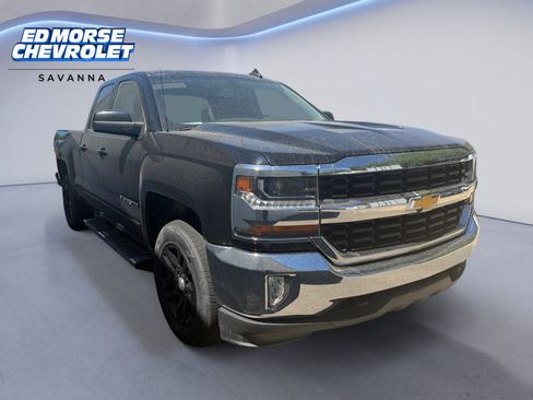 Used 2018 Chevrolet Silverado 1500 LT w/ All Star Edition AWD/4WD image 7