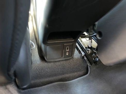 Used 2023 Buick Encore GX Select w/ Safety Package II FWD image 19
