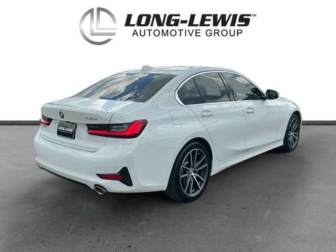 Used 2021 BMW 330i Sedan w/ Premium Package RWD image 7