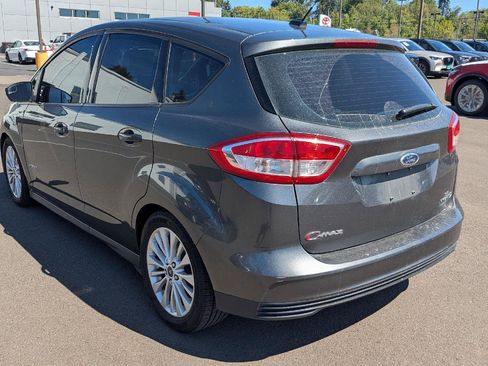 Used 2018 Ford C-MAX SE w/ Cold Weather Package FWD image 2