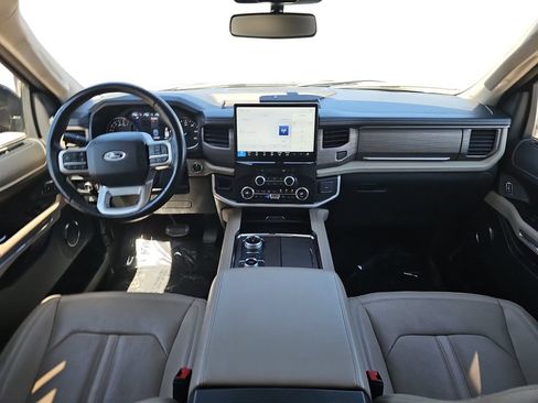 Used 2024 Ford Expedition Max Limited AWD/4WD image 9