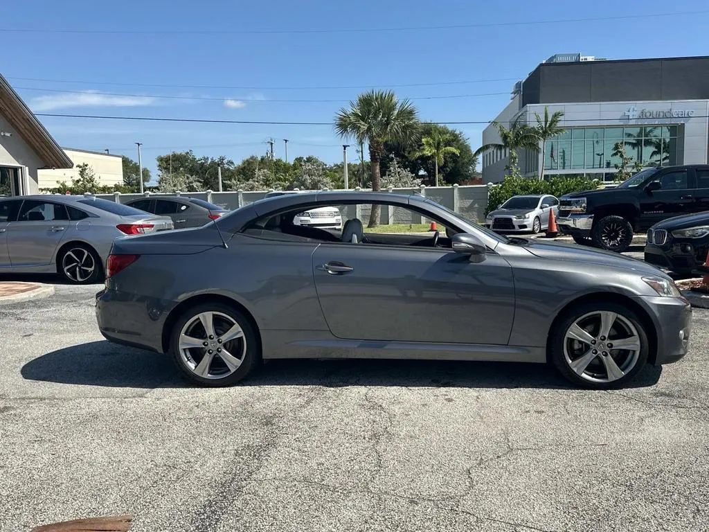 Used 2015 Lexus IS 250C w/ Luxury Package RWD image 6
