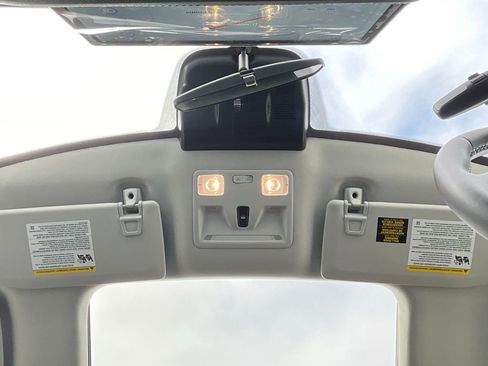 New 2025 Ford Maverick XLT w/ XLT Luxury Package image 36