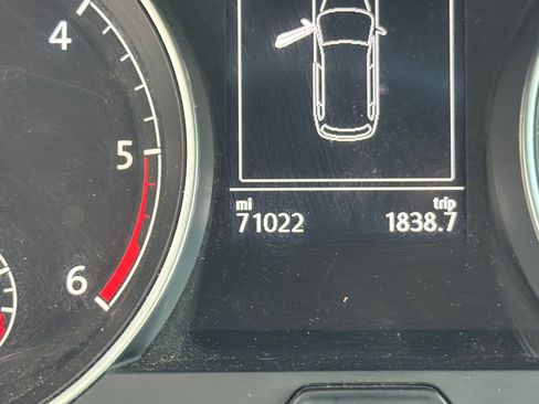 Used 2015 Volkswagen Golf TDI SEL FWD image 25