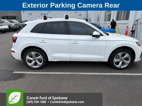 Used 2021 Audi Q5 2.0T Premium Plus w/ Premium Plus Package AWD/4WD image 10