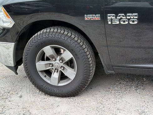 Used 2016 RAM 1500 Classic SLT RWD image 12
