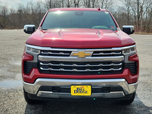 Used 2023 Chevrolet Silverado 1500 LTZ w/ LTZ Premium Package AWD/4WD image 2
