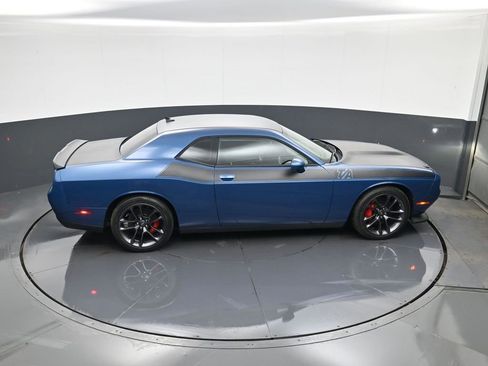 Used 2021 Dodge Challenger R/T w/ T/A Package image 25