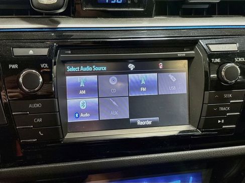 Used 2014 Toyota Corolla S FWD image 13