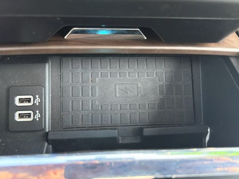 Used 2019 Ford Expedition Platinum AWD/4WD image 20