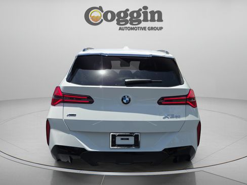 New 2026 BMW X3 xDrive30i w/ M Sport Package AWD/4WD image 4