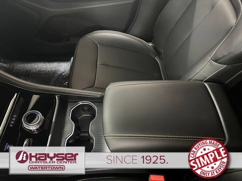 New 2026 Jeep Grand Cherokee Limited AWD/4WD image 31