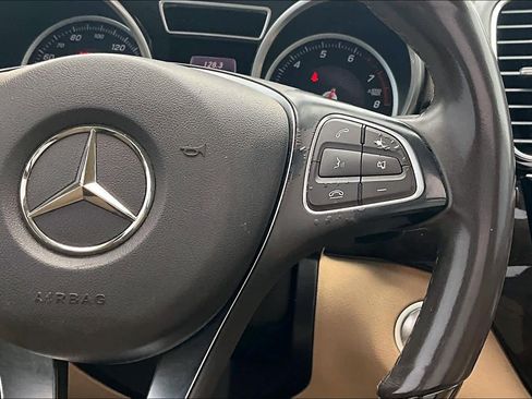 Certified 2016 Mercedes-Benz GLE 350 w/ Parking Assist Package image 25