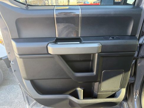 Used 2018 Ford F150 Raptor w/ Equipment Group 802A Luxury image 14