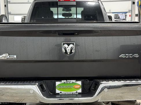 Used 2018 RAM 3500 Big Horn image 20