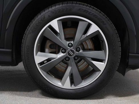 Used 2023 Audi Q4 e-tron Premium AWD/4WD image 10