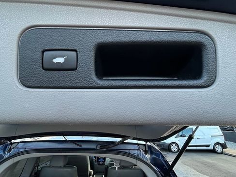 Used 2014 Honda Odyssey EX-L image 14