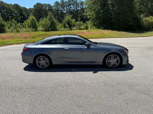 Used 2018 Mercedes-Benz E 400 Coupe image 7