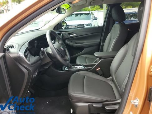 Used 2024 Buick Encore GX Sport Touring w/ Advanced Technology Package FWD image 18