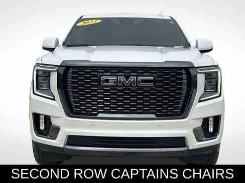 Used 2023 GMC Yukon XL Denali Ultimate image 3