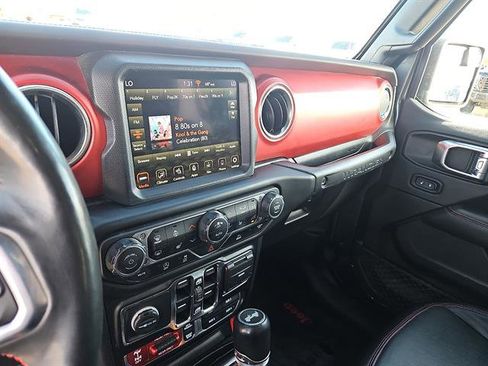 Used 2021 Jeep Wrangler Unlimited Rubicon image 18